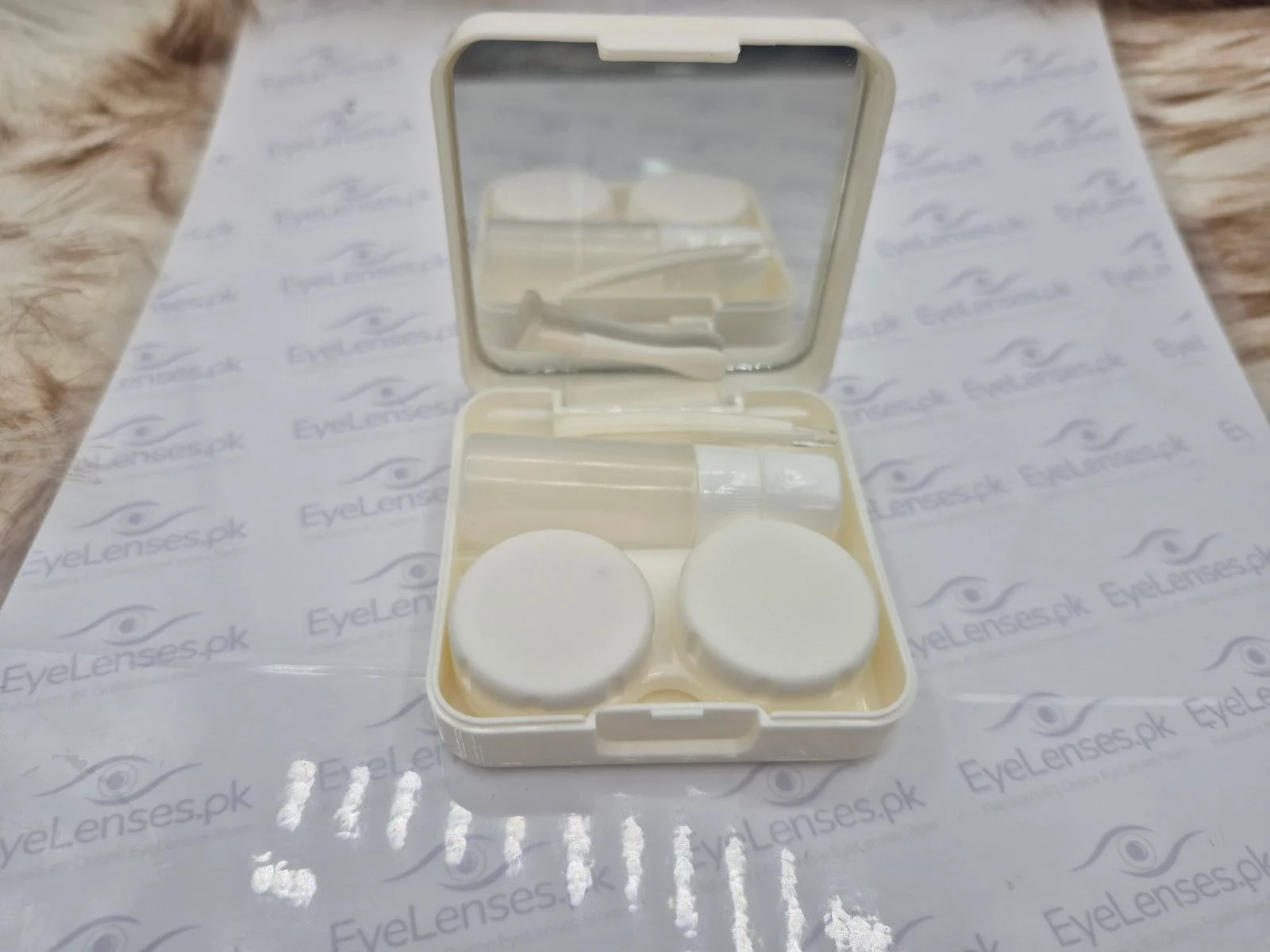 LENS SET CASING - Image 2