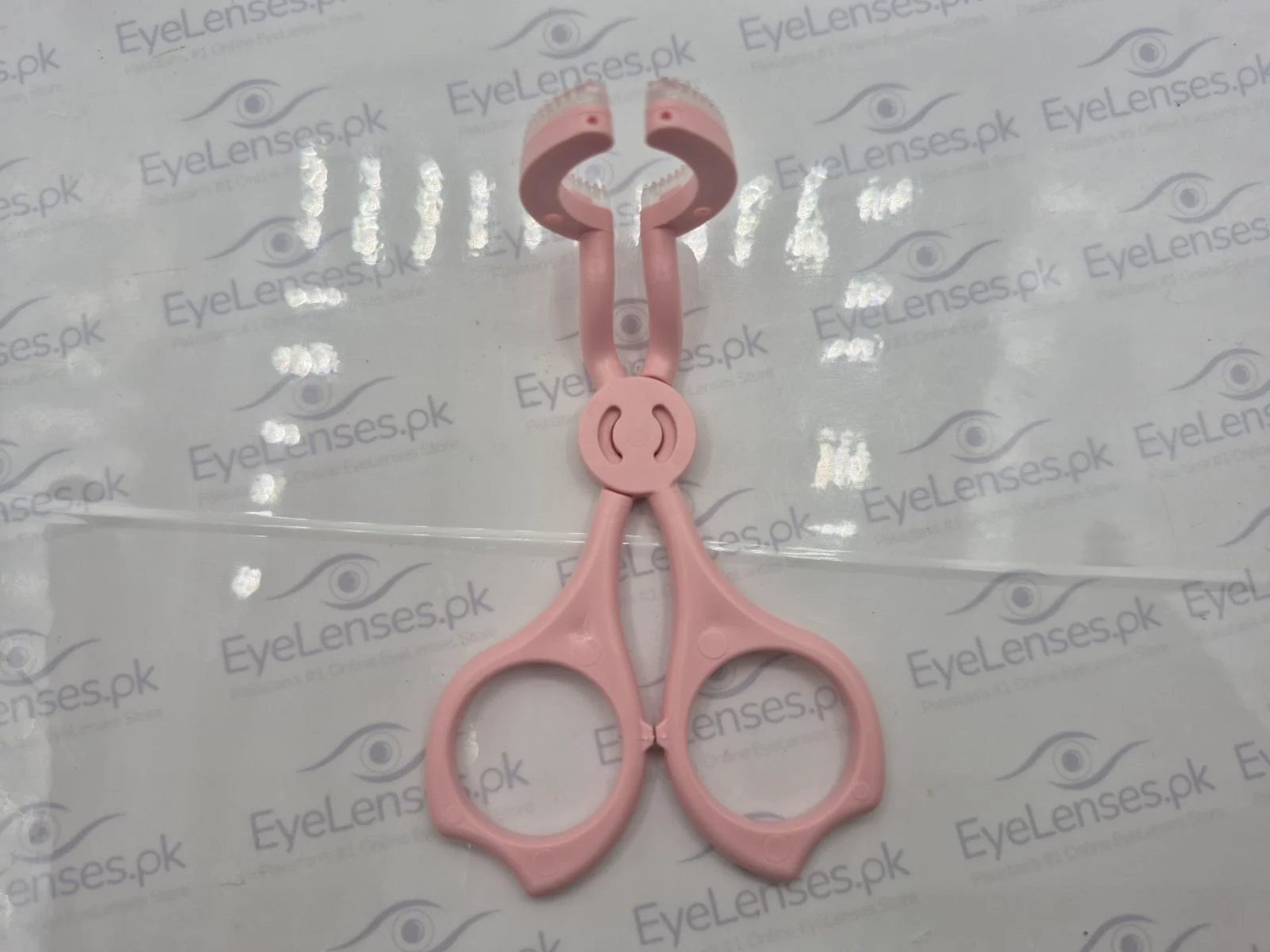 Lens Applicator